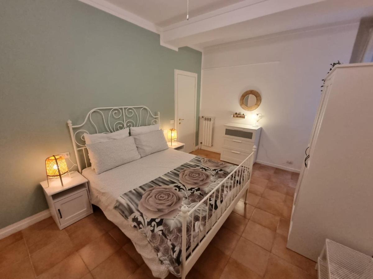 La Casa Di Ari Apartamento Rapallo Exterior foto